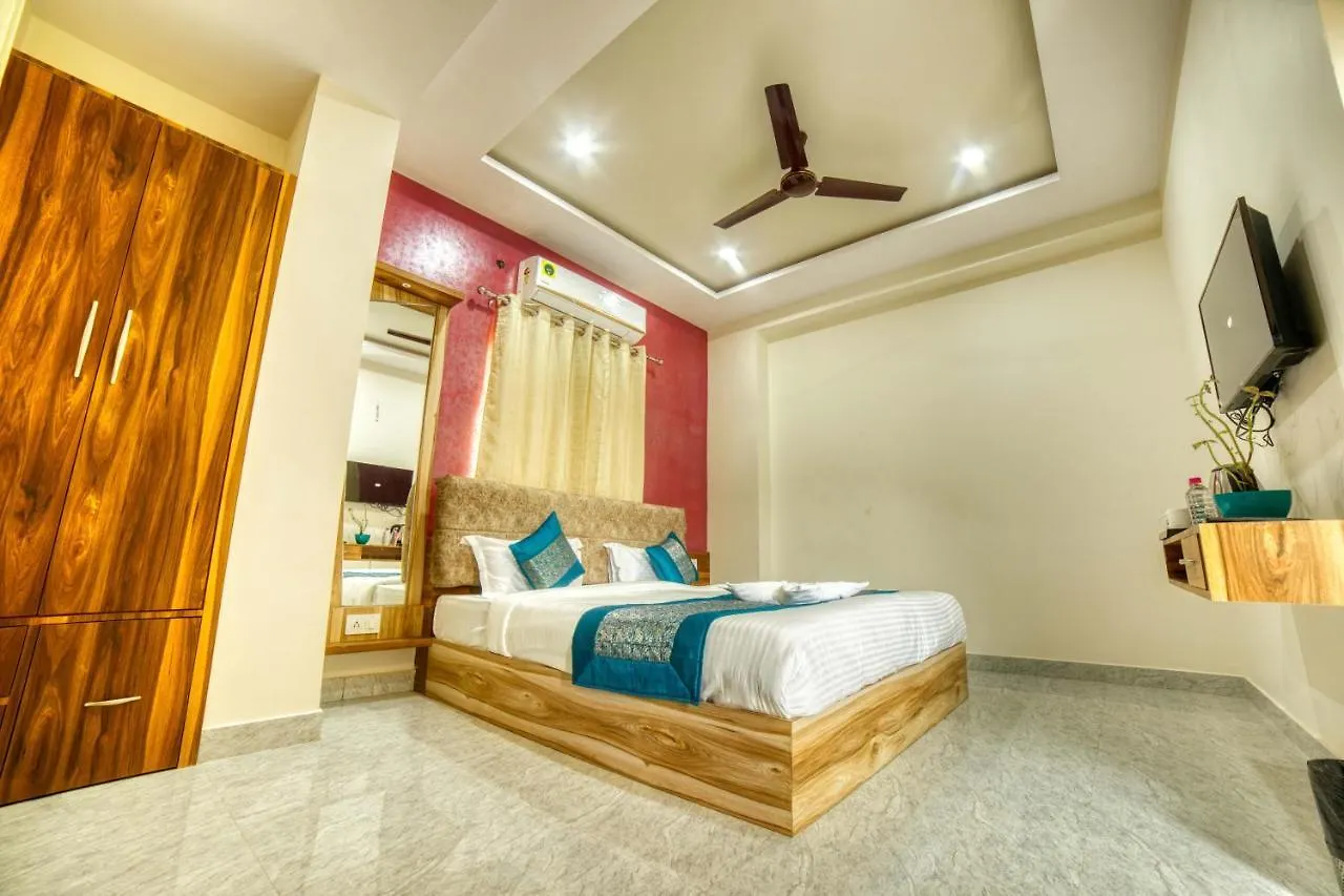 Hotel Paramount Udaipur 3*,