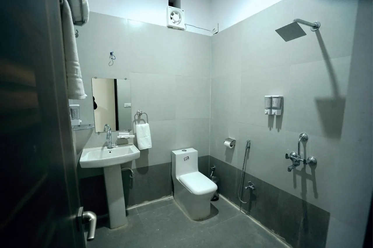 Hotel Paramount Udaipur