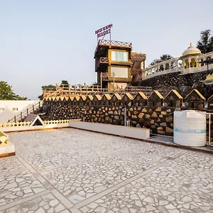 Capital O 66699 Badi Garh And Hotel