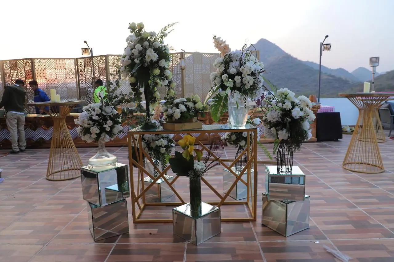 Hotel Paramount Udaipur