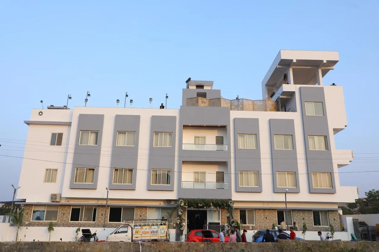 Hotel Paramount Udaipur
